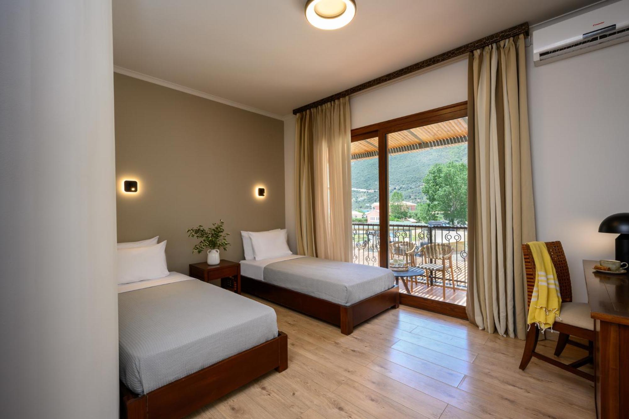 ואסיליקי Elisso Boutique Hotel מראה חיצוני תמונה