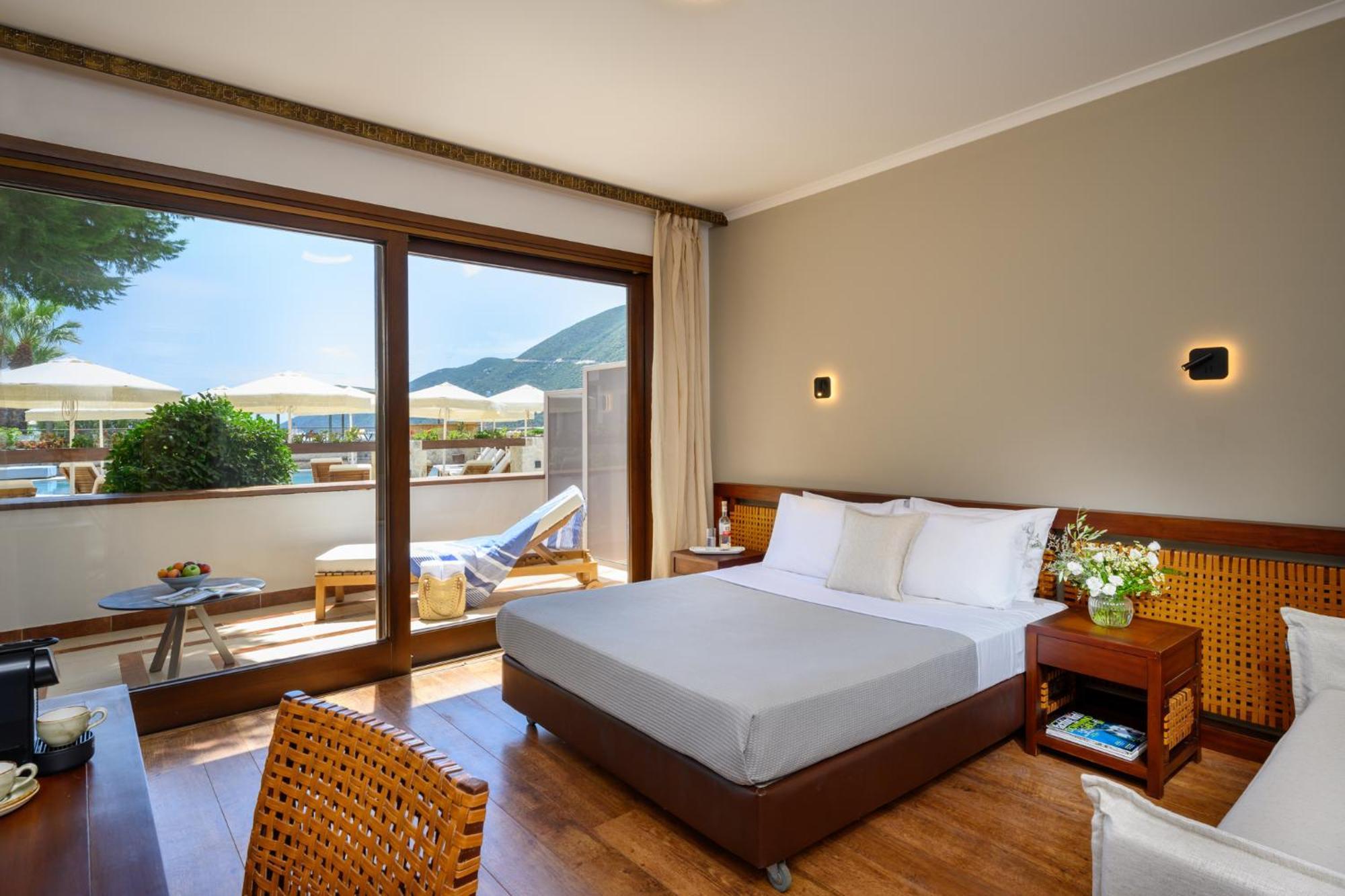 ואסיליקי Elisso Boutique Hotel מראה חיצוני תמונה